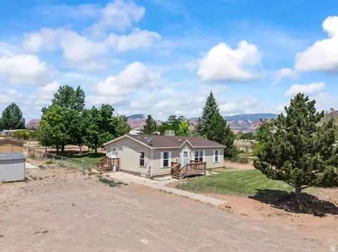 Exterior - 275 N 100 E, Torrey, UT 84775 photo 5 of 5