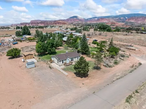 View/Area - 275 N 100 E, Torrey, UT 84775 photo 1 of 4