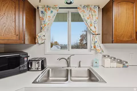657 S 100 E, Preston, ID 83263 photo 7