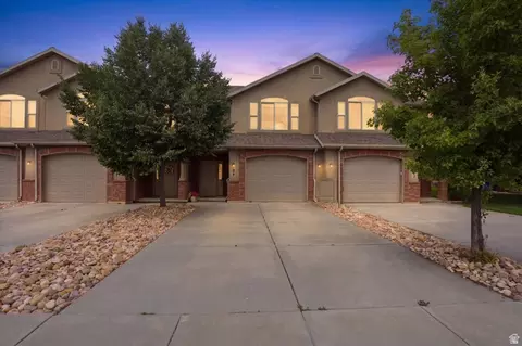 318 E 2275 N #24, North Ogden, UT 84414