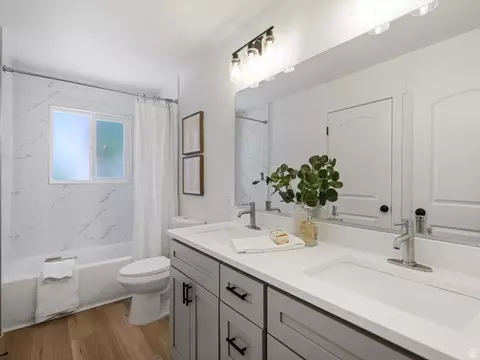 Bath - 466 W 1640 S, Orem, UT 84058 photo 1 of 2