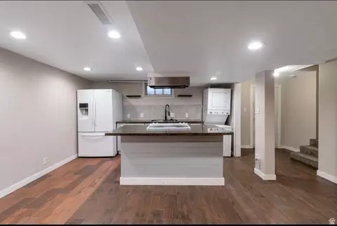 Kitchen - 243 W 400 N, Orem, UT 84057 photo 3 of 3