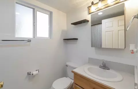 Bath - 243 W 400 N, Orem, UT 84057 photo 3 of 3