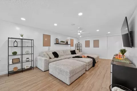 Living - 1165 W Union Bench Dr, Mapleton, UT 84664 photo 5 of 6