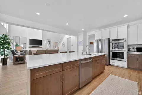 Kitchen - 1165 W Union Bench Dr, Mapleton, UT 84664 photo 4 of 4