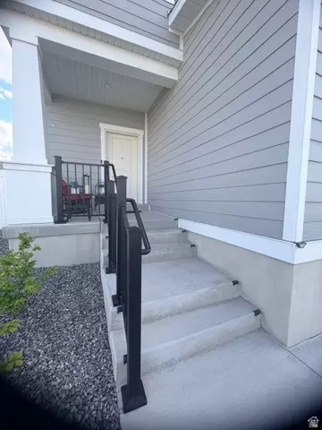 8753 Alluvial Dr W, Magna, UT 84044