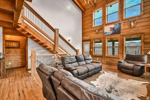 Living - 544 E 600 S, Joseph, UT 84739 photo 2 of 3