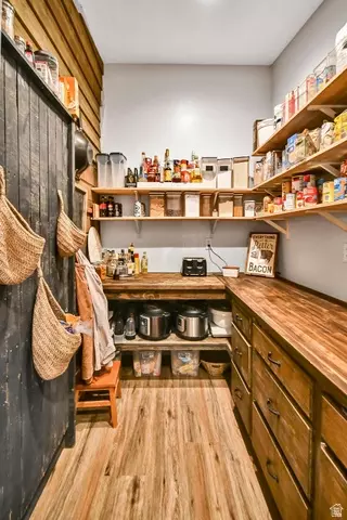 Kitchen - 544 E 600 S, Joseph, UT 84739 photo 7 of 7