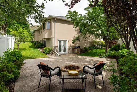 Exterior - 1533 E Hayden Ct, Logan, UT 84321 photo 3 of 7