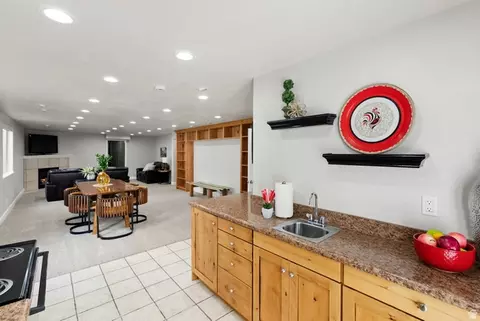 Kitchen - 1533 E Hayden Ct, Logan, UT 84321 photo 5 of 5