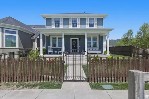 2069 W Orchard Harvest Dr, Kaysville, UT 84037