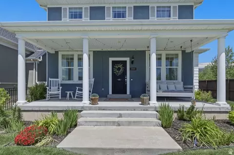 2069 W Orchard Harvest Dr, Kaysville, UT 84037