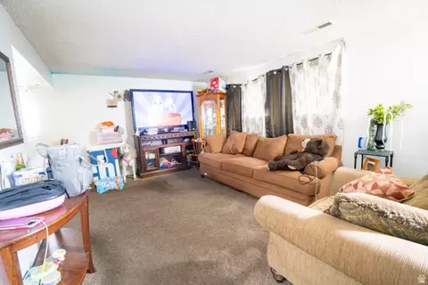 Living - 1347 S 400 E, Springville, UT 84663 photo 2 of 2