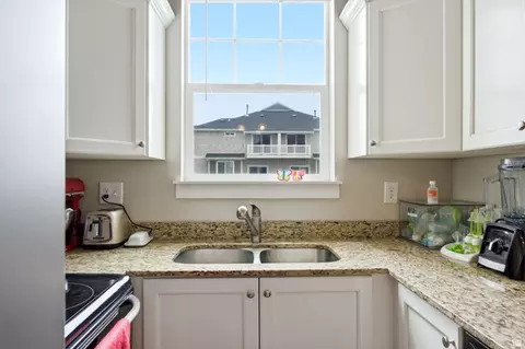 Kitchen - 1792 E Skyline Dr #G5, Eagle Mountain, UT 84005 photo 2 of 3
