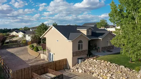 Exterior - 1797 E Sunset Rd, Enoch, UT 84721 photo 13 of 17