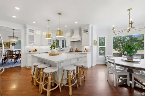 Kitchen - 3195 E Walker Mill Dr, Holladay, UT 84121 photo 1 of 7