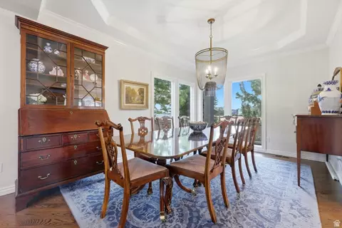 Dining - 3195 E Walker Mill Dr, Holladay, UT 84121 photo 2 of 2