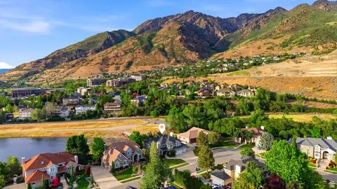 View/Area - 3195 E Walker Mill Dr, Holladay, UT 84121 photo 1 of 7