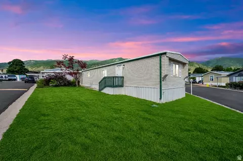 975 E 1175 S #40, Kaysville, UT 84037