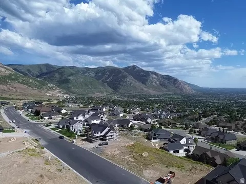 747 E Mountain Rd #193, North Ogden, UT 84414 photo 4