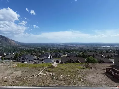 747 E Mountain Rd #193, North Ogden, UT 84414 photo 2