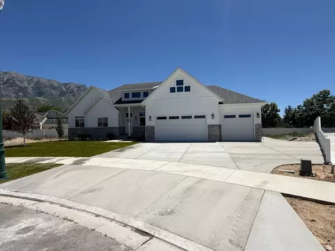 Exterior - 1026 E 20 N, Orem, UT 84097 photo 3 of 6