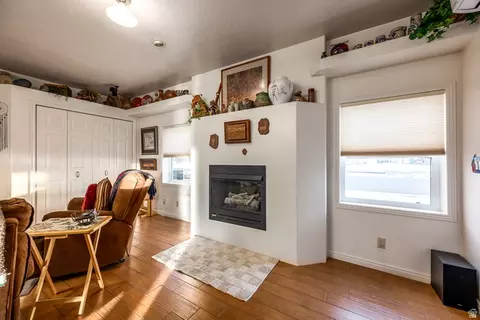 Living - 2124 E Cherry Ln, Layton, UT 84040 photo 4 of 4