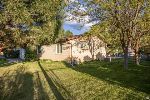 Exterior - 2124 E Cherry Ln, Layton, UT 84040 photo 3 of 10