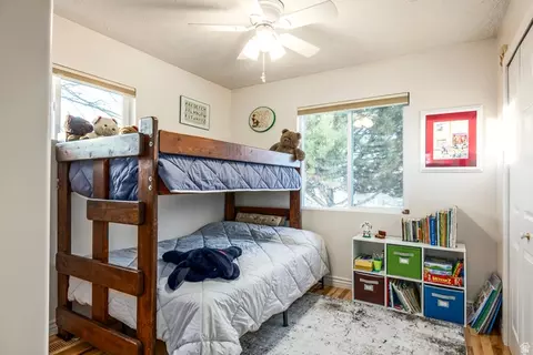 Bedroom - 2124 E Cherry Ln, Layton, UT 84040 photo 4 of 4