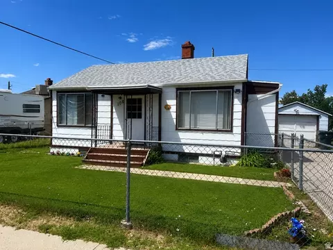 108 1st W, East Carbon, UT 84520