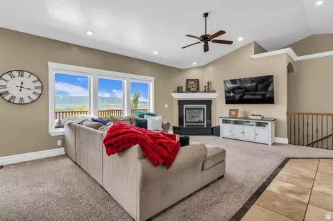 Living - 740 E 100 S, Hyde Park, UT 84318 photo 2 of 2