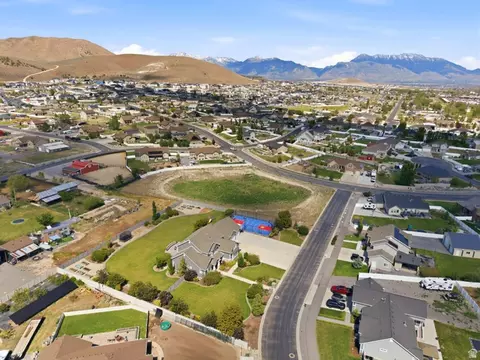 View/Area - 1971 E Sunnyvale Dr, Eagle Mountain, UT 84005 photo 8 of 8