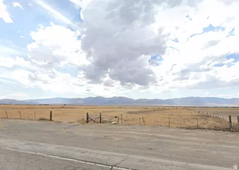 300 N Sheep Ln W, Grantsville, UT 84074