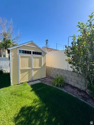 Exterior - 1663 E 440 S, Price, UT 84501 photo 5 of 7