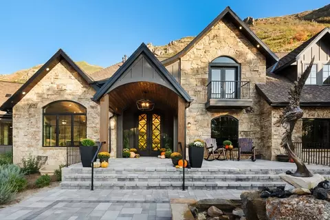 Exterior - 1141 S Oak Leaf, Springville, UT 84663 photo 4 of 35