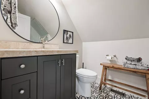 Bath - 1141 S Oak Leaf, Springville, UT 84663 photo 8 of 9