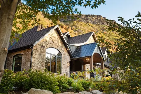 Exterior - 1141 S Oak Leaf, Springville, UT 84663 photo 14 of 35
