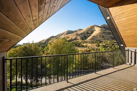 Exterior - 1141 S Oak Leaf, Springville, UT 84663 photo 20 of 35
