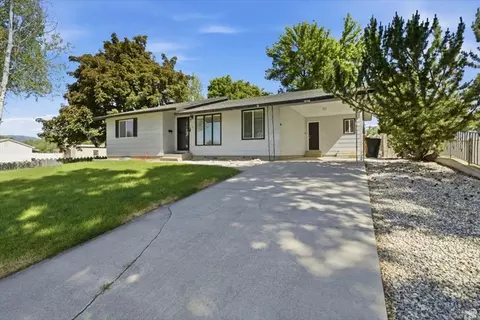 Exterior - 187 E 2nd N, Preston, ID 83263 photo 1 of 7