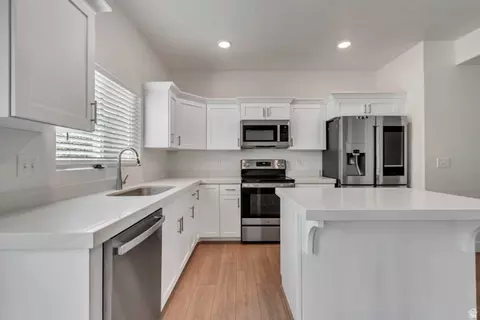 Kitchen - 1593 N 1870 E, Spanish Fork, UT 84660 photo 2 of 3