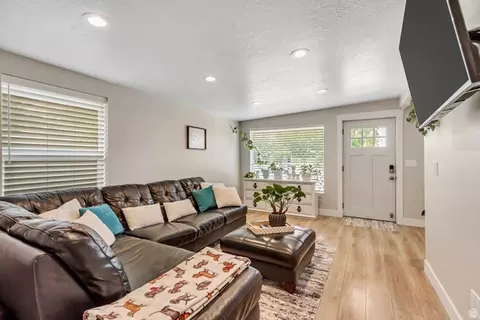 Other - 48 W Moon Ridge Dr, Murray, UT 84107 photo 1 of 6
