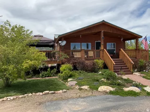 32 Crook St, Fish Haven, ID 83287