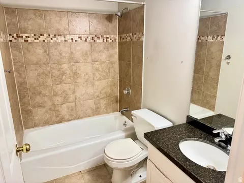 Bath - 278 W 2000 S, Clearfield, UT 84015 photo 4 of 4
