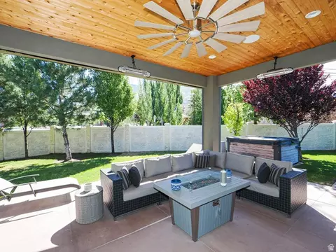 Exterior - 1283 E Corner View Ct S, Draper, UT 84020 photo 10 of 12