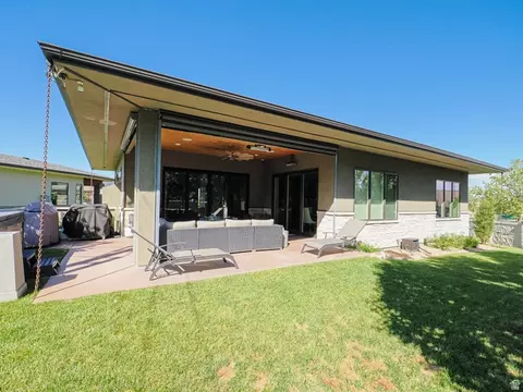 Exterior - 1283 E Corner View Ct S, Draper, UT 84020 photo 6 of 12