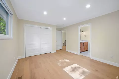 Bedroom - 2882 E Heather Cir S, Holladay, UT 84117 photo 3 of 4