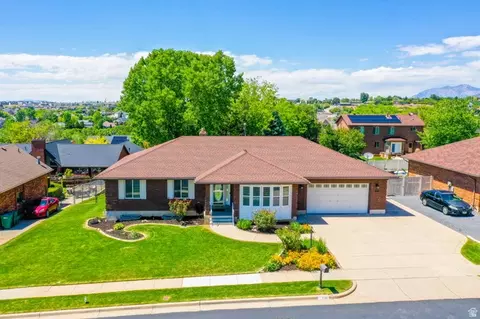 2561 E 2700 N, Layton, UT 84040