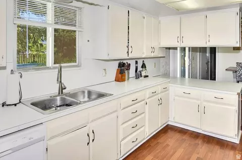 Kitchen - 28 E 3rd St N, Downey, ID 83234 photo 3 of 3