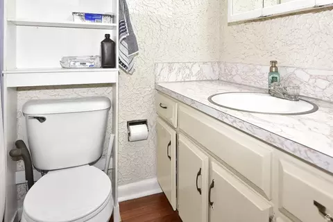 Bath - 28 E 3rd St N, Downey, ID 83234 photo 2 of 3