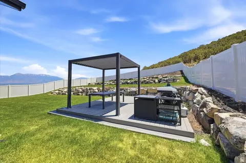 Exterior - 3596 E Owahee St, Eagle Mountain, UT 84005 photo 10 of 14